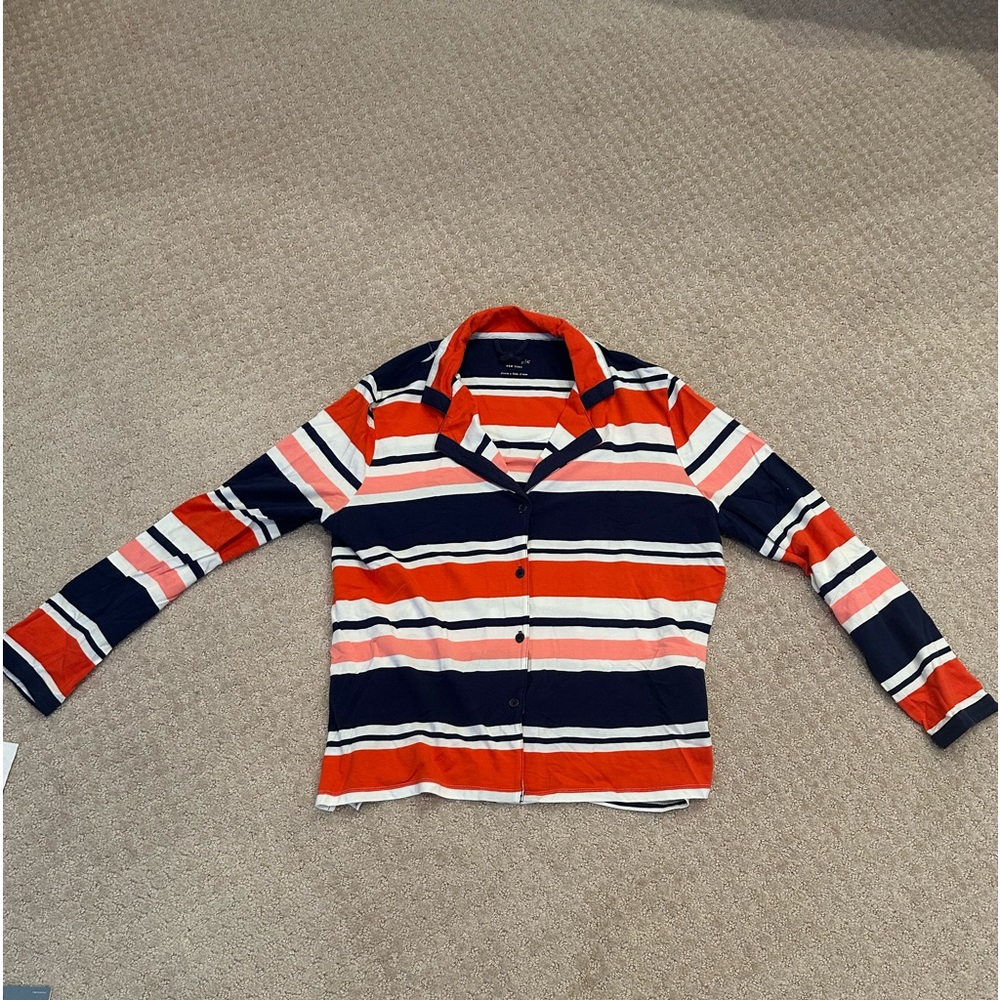 Kate Spade Pajama TOP in size large. New without tags. Red , white, blue, pink.